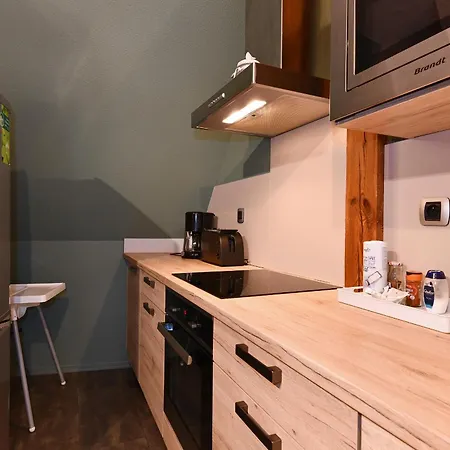 Beraweka Avec Parking, Climatisation Et Salle De Sport Lägenhet